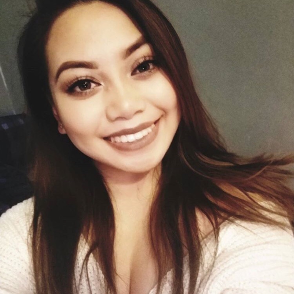 Meet your Posher, Angela